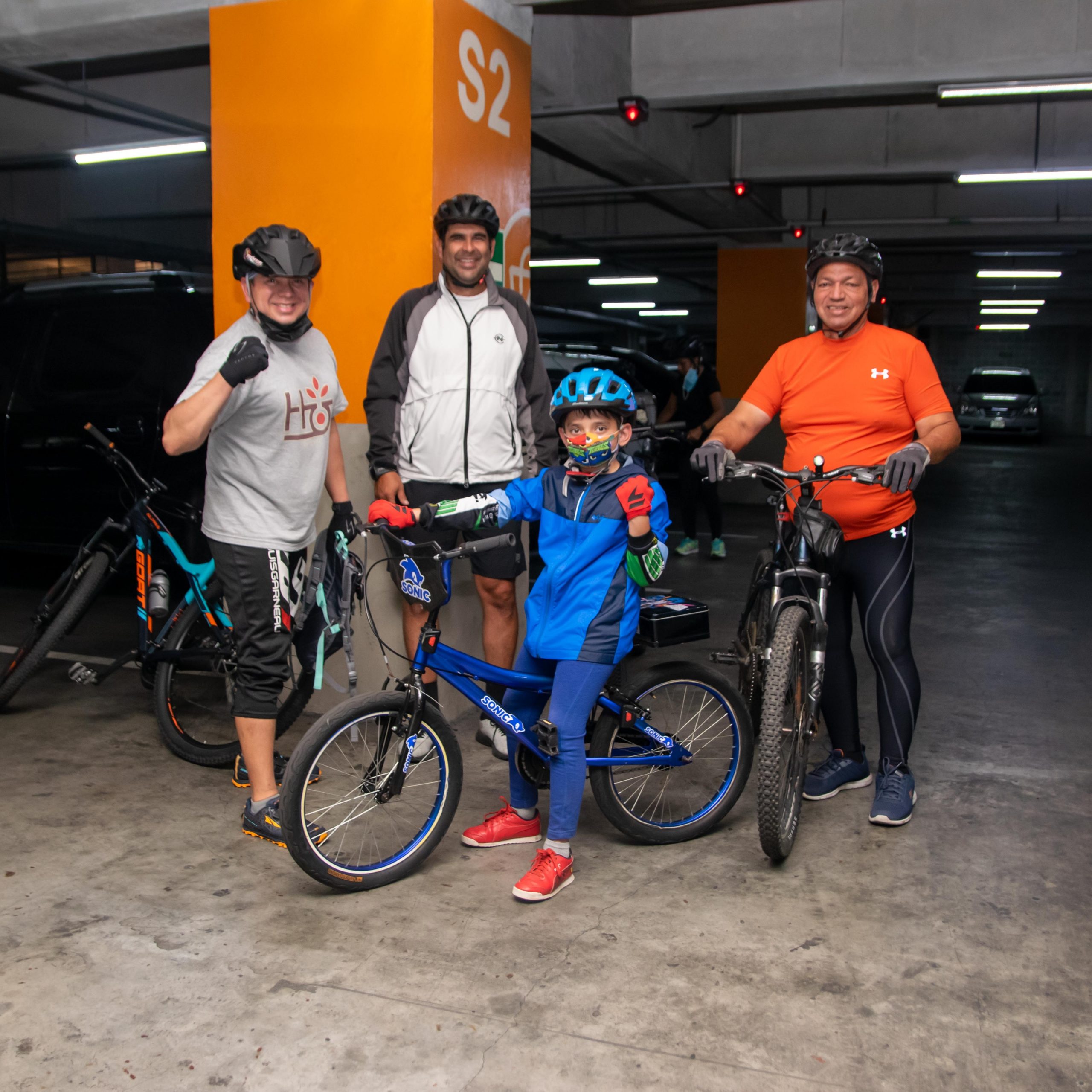 en donde llevar la bicicleta ciudad de Guatemala scaled - Lugares para bicicletear en la ciudad de Guatemala